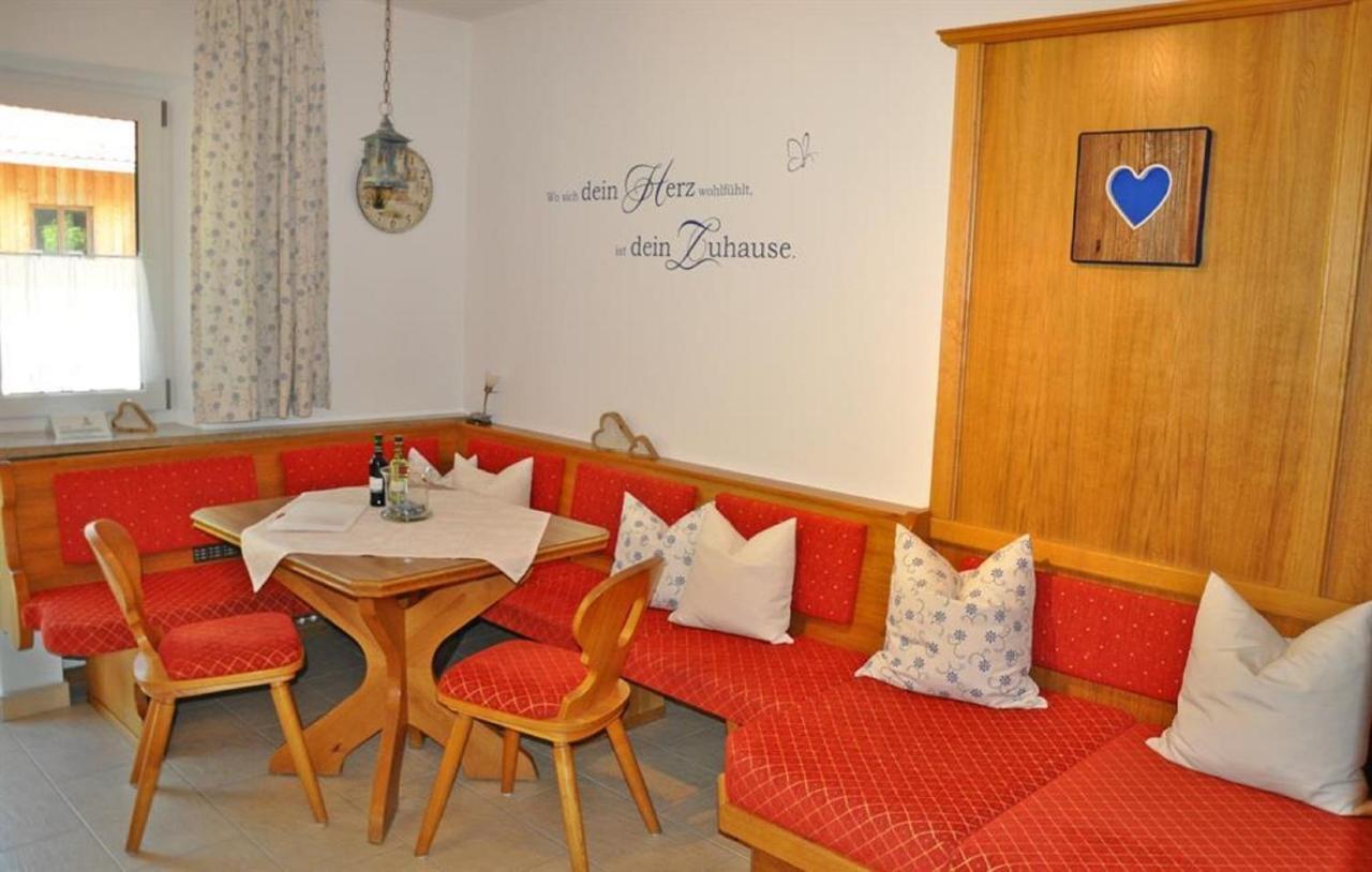 Gaestehaus Bergkristall Wallgau Kültér fotó